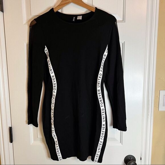 Divided By H&M Casual Dress.  Size 14. Very Flattering. - Picture 3 of 6